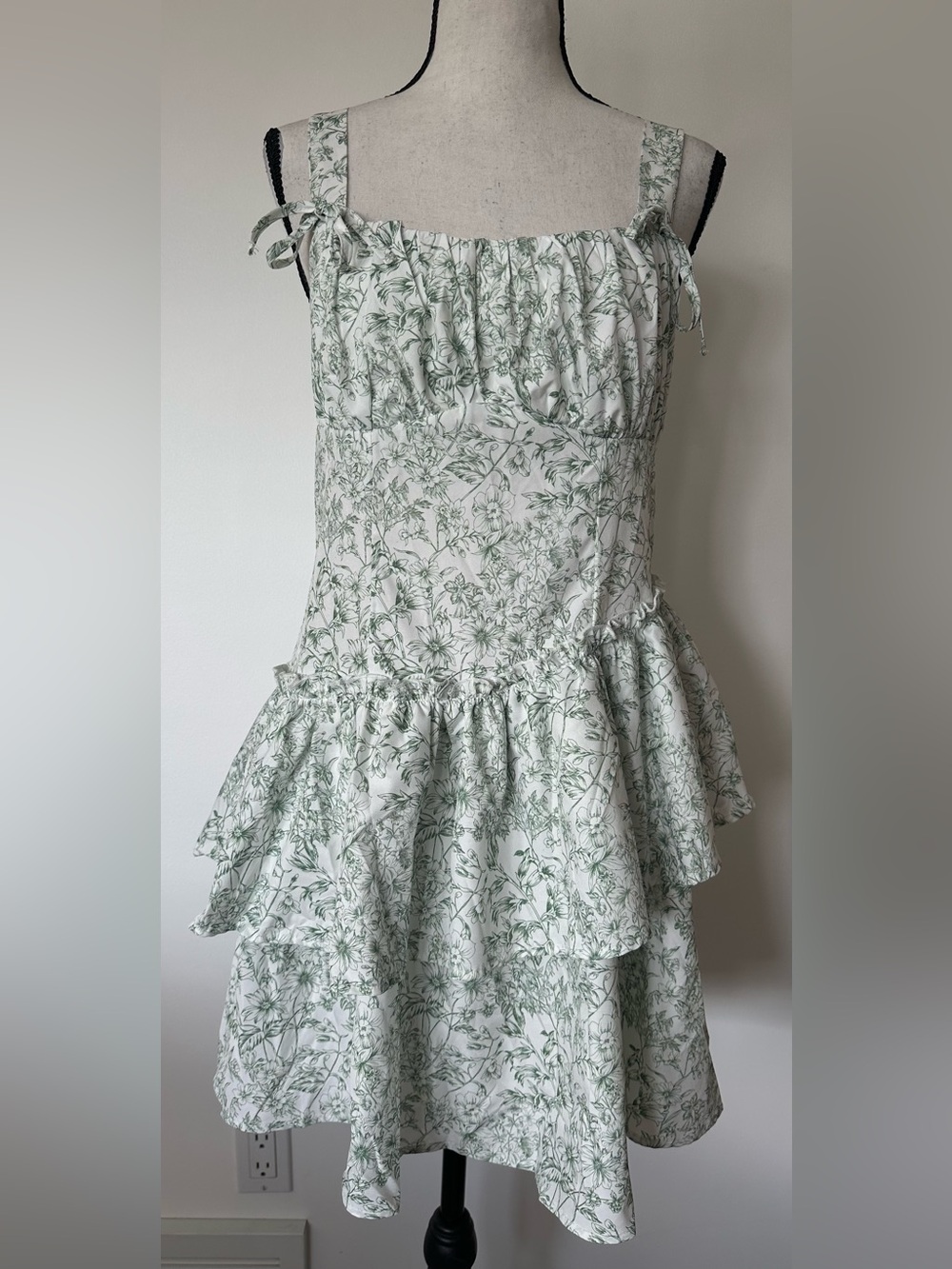 Cottagecore Green White Floral Mini Dress Ruffle Tiered Babydoll Milkmaid Dress